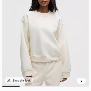 lululemon athletica soft stream Women's Crewneck Sweatshirt in Light Cream